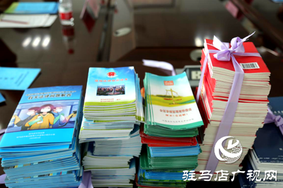 駐馬店市司法局聯(lián)合多單位組建法律服務隊，送法進企業(yè)開展法律咨詢服務